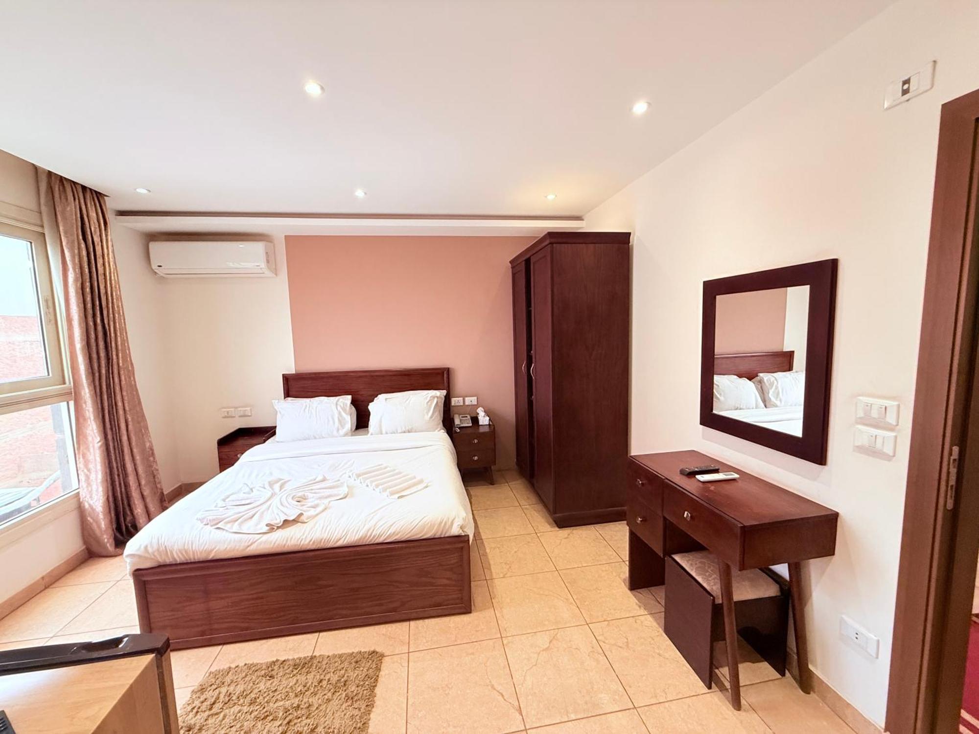 King Khafren View Inn Kafret el-Gabal Zewnętrze zdjęcie